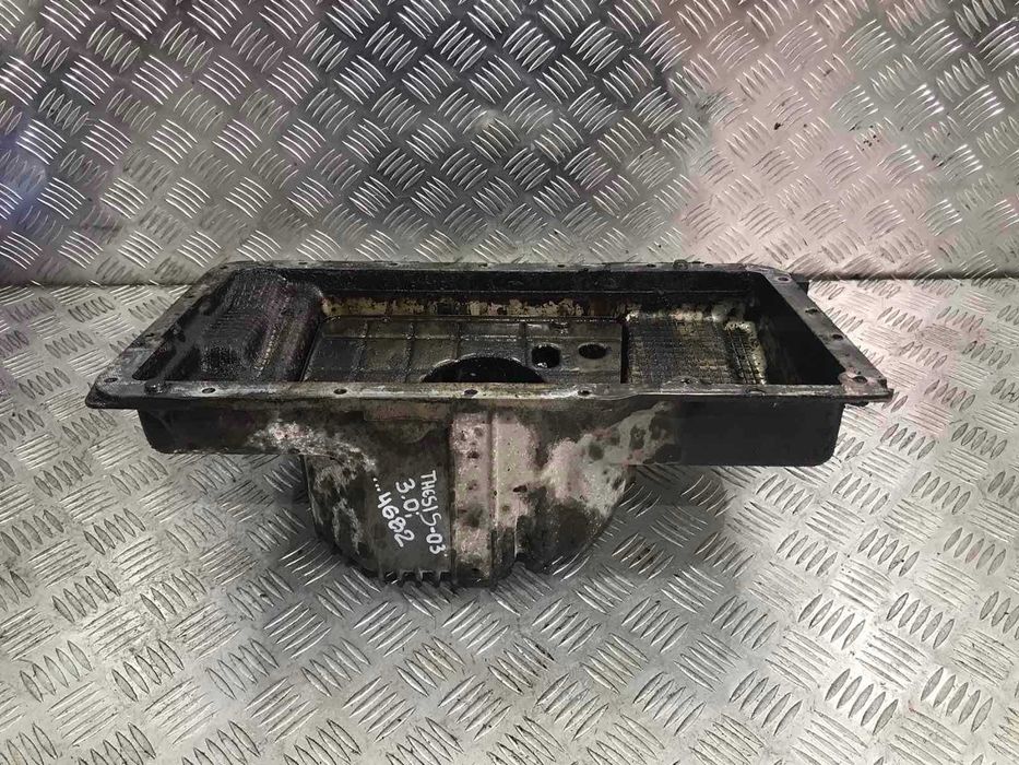 Картер Lancia Thesis 3.0i 2003г.