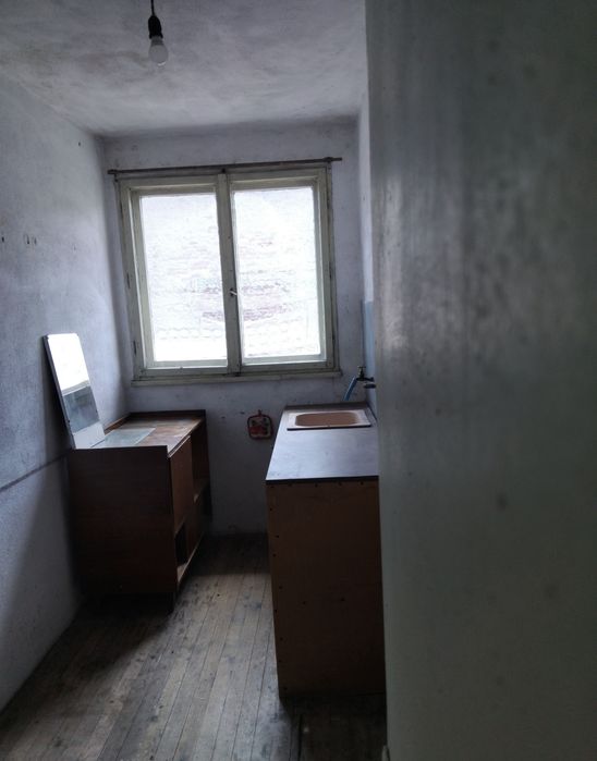 Продава къщапв гр.Дупница