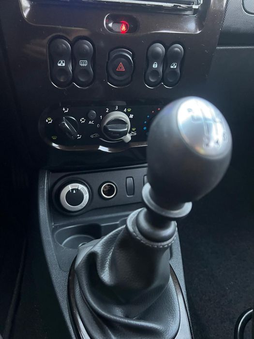 DACIA Duster 4×4 An 2012 Motor 1.5 Diesel ,110 cp   Euro 5