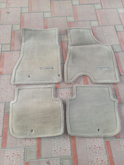 Коврики на Lexus