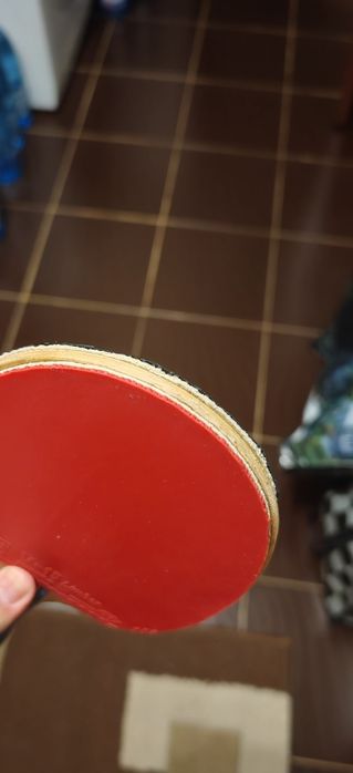 Paletă custom DHS Wind s 1030 și fețe Victas V15 Limber și Stiga DNA F