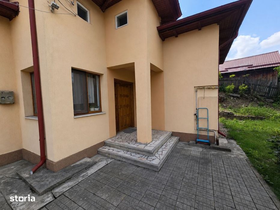 Proprietate deosebita cu potential investitional, teren 1295 mp