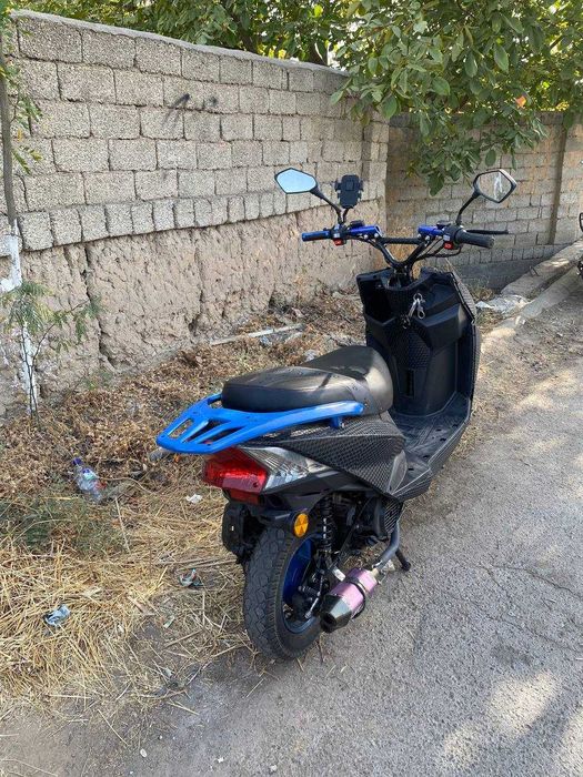 Sukuter sotiladi ...