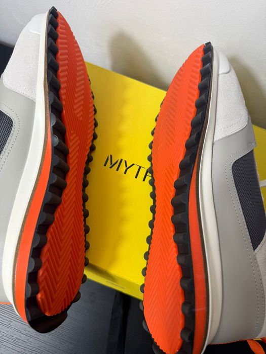 Hermes Sneakers Learher