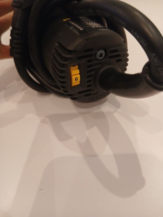 Polizor Drept(Hand Grinder) Hikoki GP 5V -760W Viteza variabila