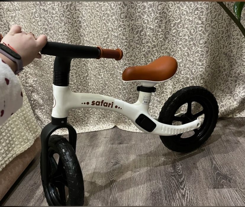 Продам детский беговел