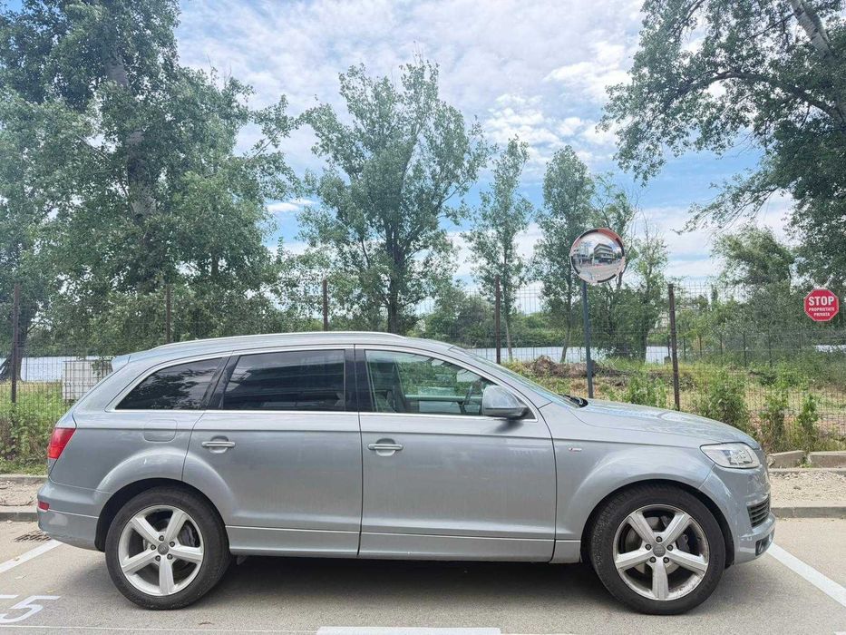 AUDI Q7 2009