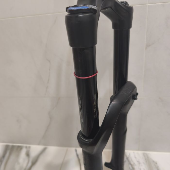 Rock shox Yari/ Lyrik