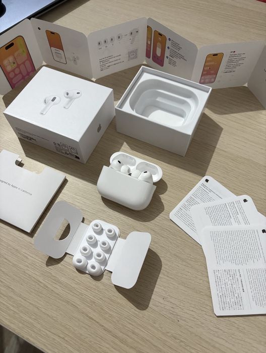 Casti Apple AirPods Pro 3 ,sigilate