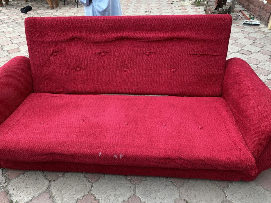Продаеться диван