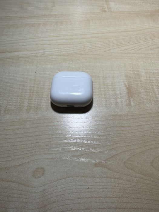 Наушники airpods 4