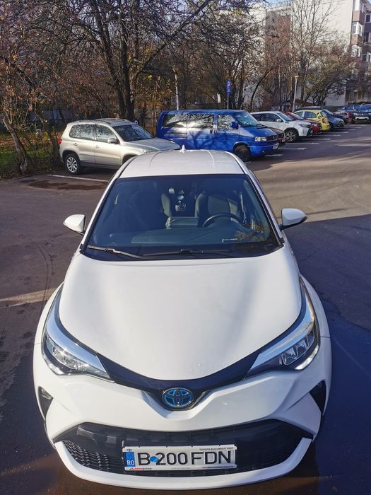 Toyota C-HR / 1.8  Benzina - Hybrid / CarPlay / Facelift / Camera /