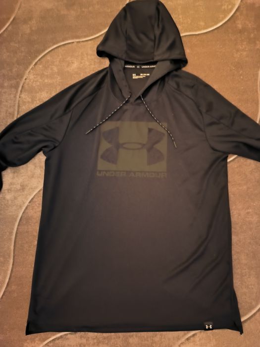 Under Armour горнище размер 2XL