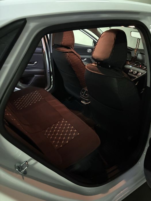 Hyundai Elantra 2023г