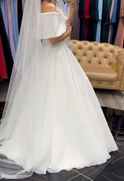 Нежное свадебное платье