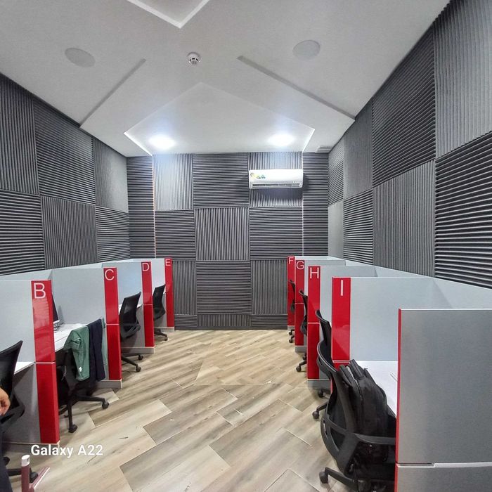 Невоспламеняющийся акустический поролон