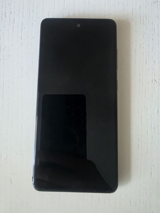 Продам Samsung A52