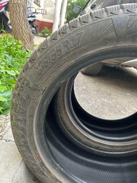 Продам шины зимние липучка