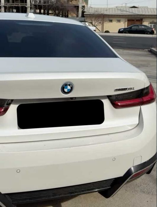 BMW i3 35L  2023г! Белый Жемчуг! 44 тыс км пробега! Чистая краска!