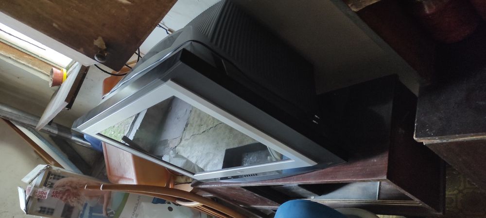 Телевизор LG, рабочий