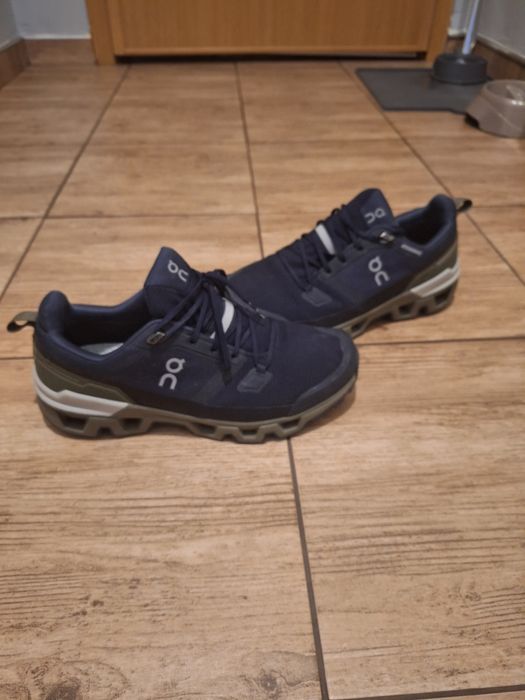 Cloud Surfer Обувки