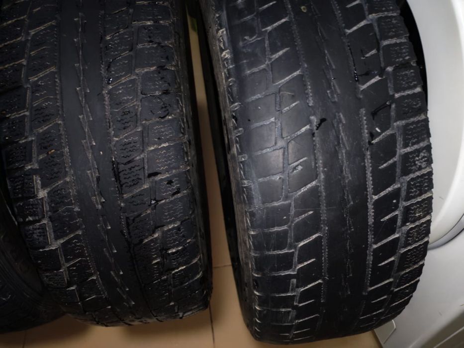 Шины автомобиля.