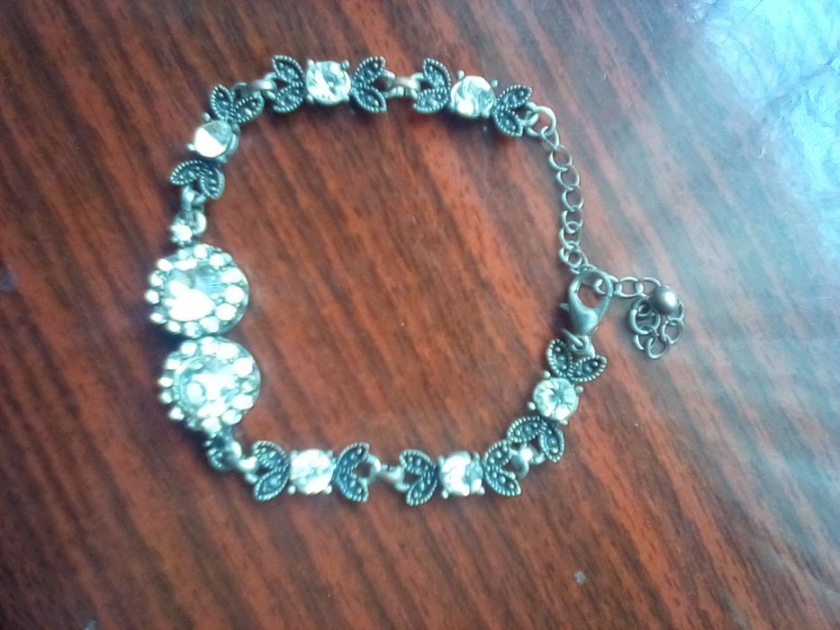 Дамска гривна и пръстени