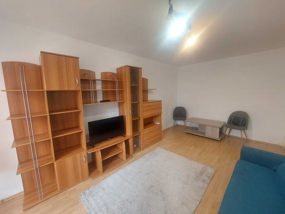 Inchiriere apartament 2 camere decomandat, Piata Iancului , 5 min metrou, proaspat zugravit