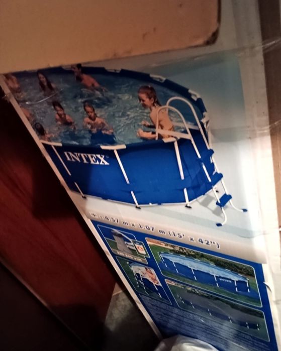Piscina Intex cu cadru metalic  4.57 diametru si 107cm adancime