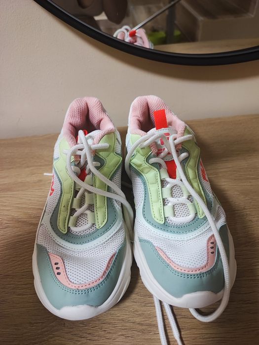 Маратонки на Fila