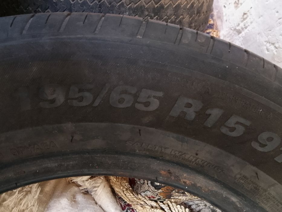 Продам шины  на 15