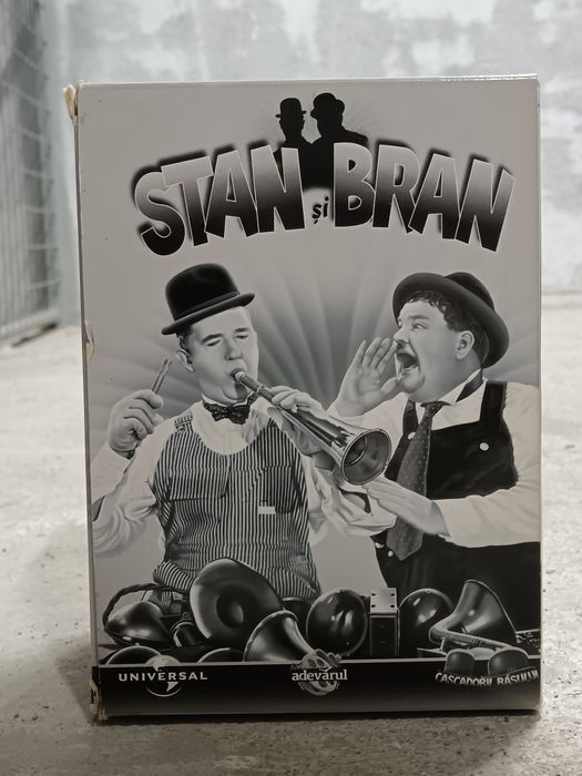 Colecția Charlie Chaplin Dilema Veche+Colecție Stan și Bran