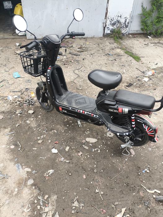 Продам элетроскутер.