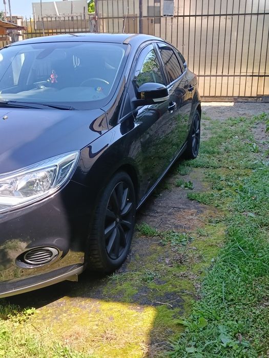 FORD Focus 2012 — imagine 3