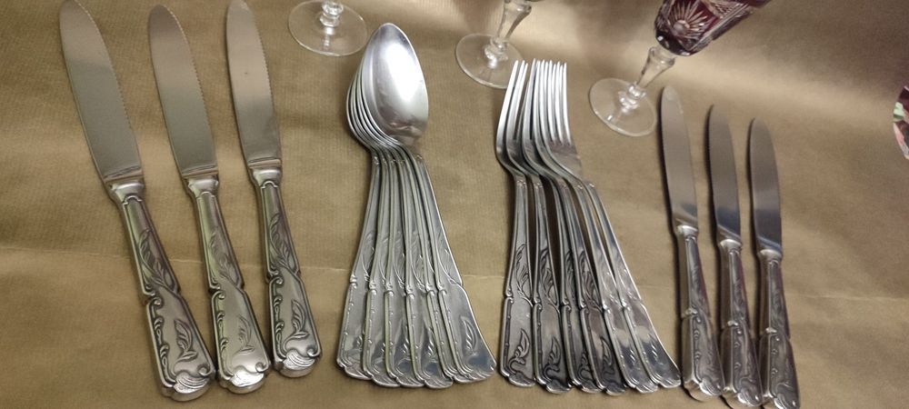 Старинни прибори за хранене