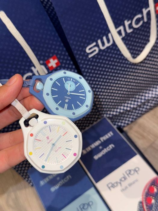 Швейцарские часы Swatch x Audemars Piguet Royal Oak