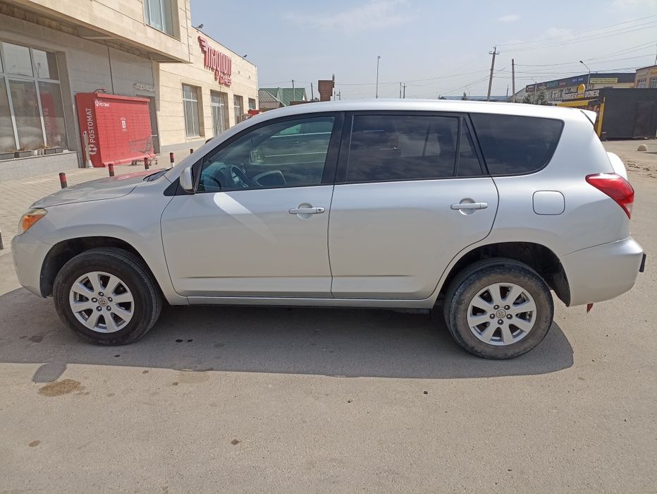 Продам Toyota rav4