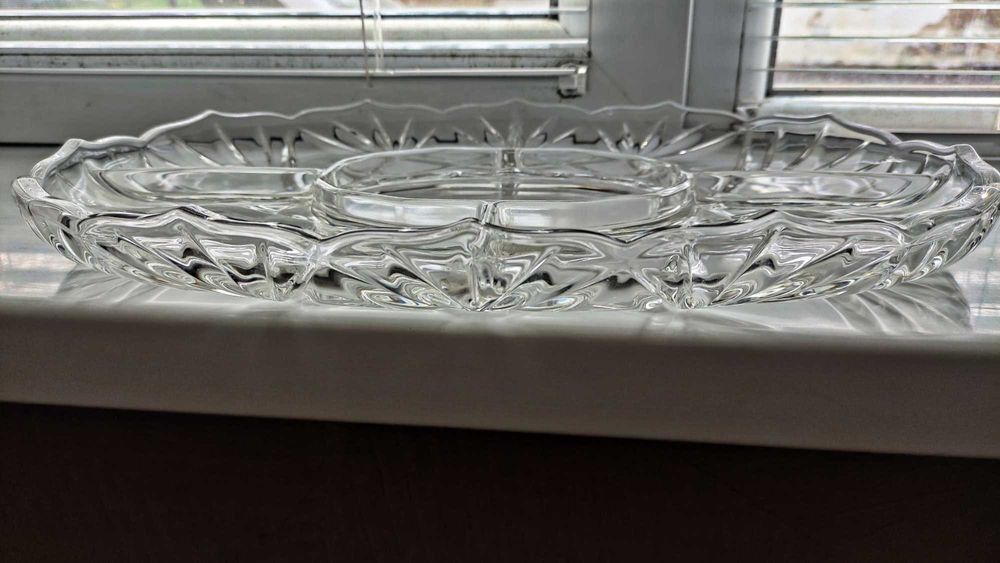 Голямо кристално плато за ордьоври с 5 сектора