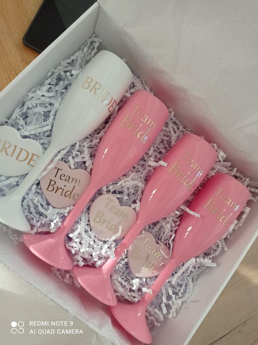 Чаши за моминско парти