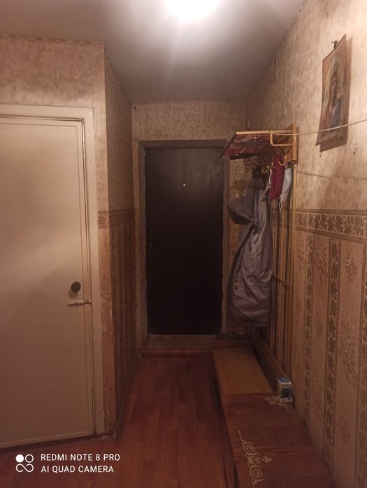 Продам квартиру 3-х комнатную.