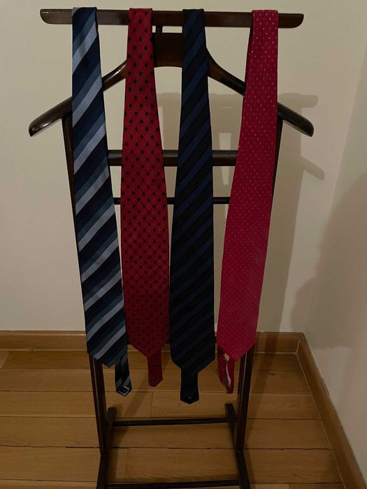 Cravate la pret de consumabile!