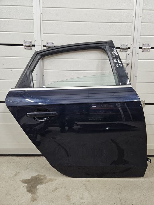 Usa fata/spate stanga/dreapta audi a4 b8 LZ5A berlina