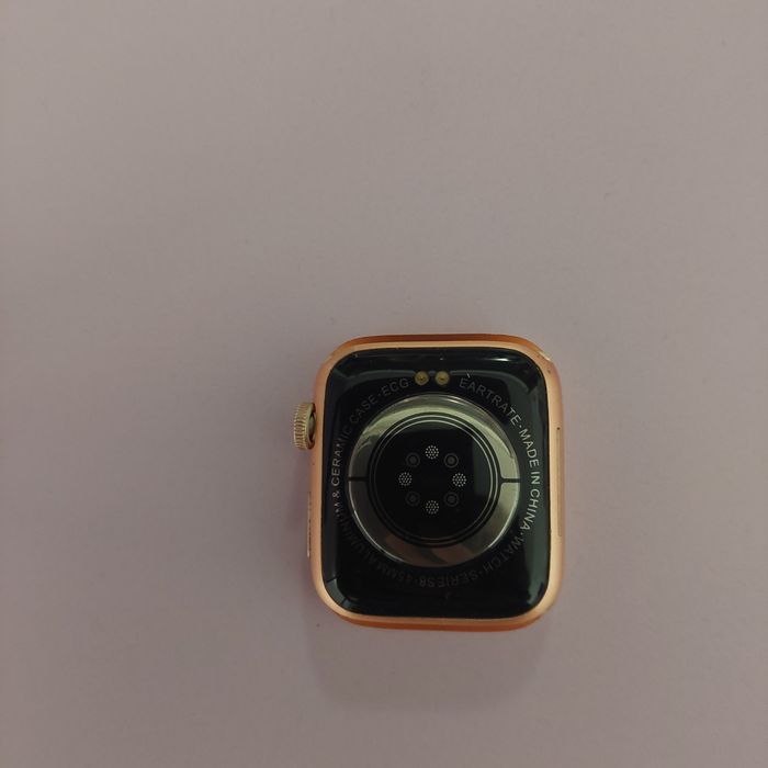 Часовник watch i8