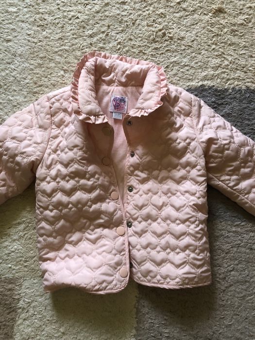 Vand hainute :gecute si rochita Chicoo fetite 2-4 ani