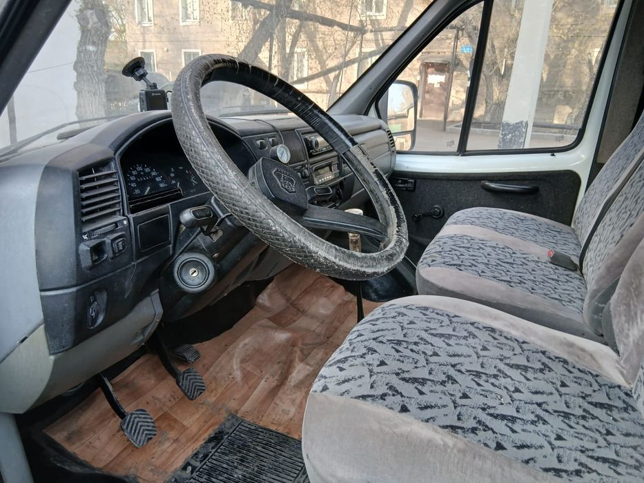 Продаю Газель 3302