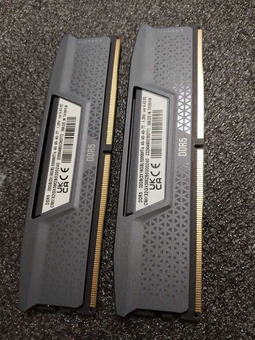 32GB DDR5 5200MT/s CL40 - Corsair Vengance (EXPO, XMP)