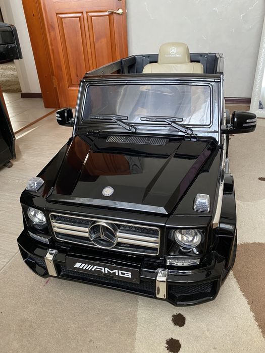 машина детская черная