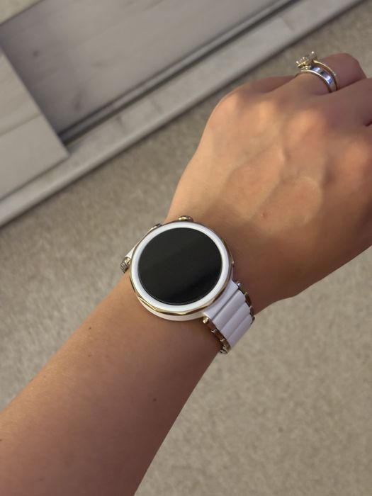 Huawei watch gt 5 pro ceramic