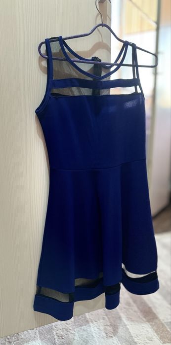 Продам платье  состояние новое