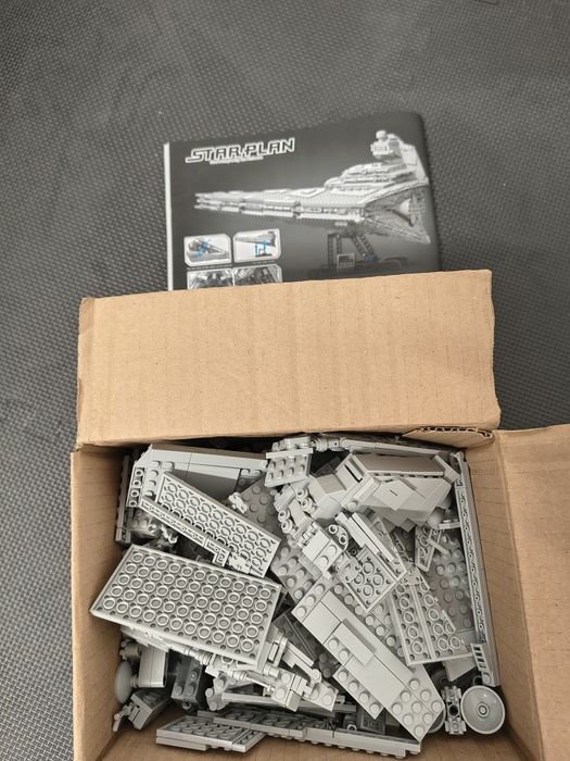Lego Star Wars 2300 piese